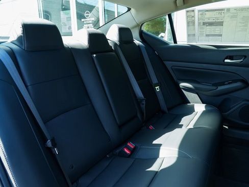 New 2025 Nissan Altima 2.5 SL image 22