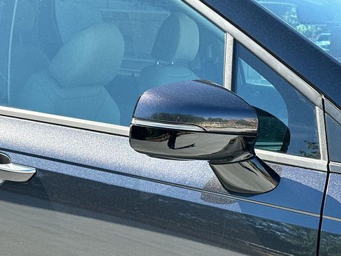 New 2026 Kia Carnival EX FWD image 10