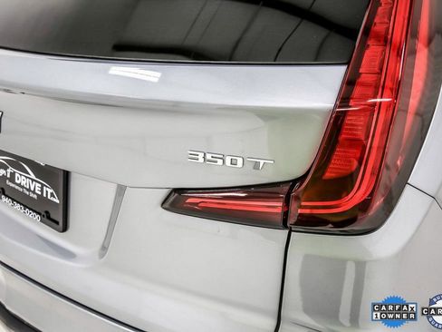 Used 2024 Cadillac XT4 Premium Luxury image 7