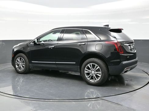 Used 2021 Cadillac XT5 Premium Luxury image 4