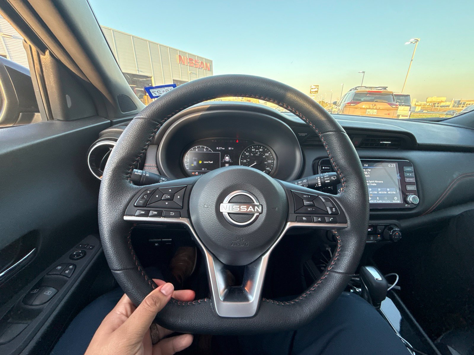 Certified 2024 Nissan Kicks SR w/ SR Premium Package FWD image 5