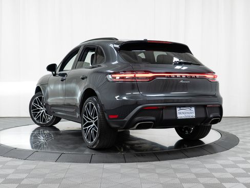 New 2026 Porsche Macan AWD/4WD image 34