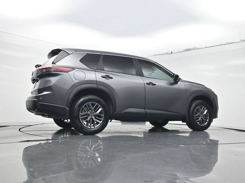 Used 2026 Nissan Rogue S FWD image 21