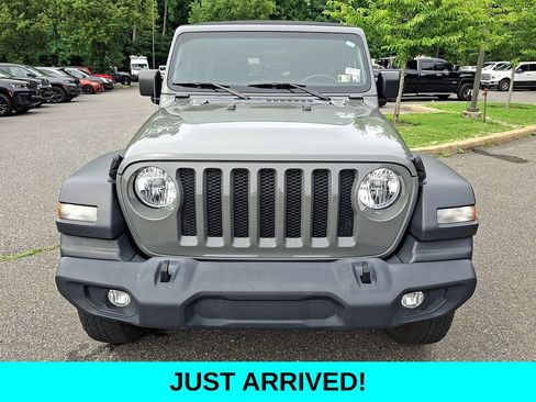 Used 2018 Jeep Wrangler Unlimited Sport S AWD/4WD image 2