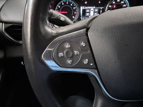 Used 2019 Chevrolet Traverse Premier w/ Driver Confidence II Package FWD image 24
