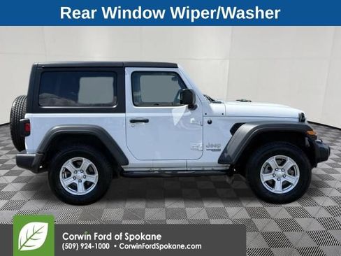 Used 2018 Jeep Wrangler Sport AWD/4WD image 10
