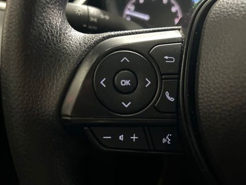 Used 2024 Toyota Corolla LE image 29