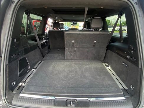 Used 2024 Jeep Grand Wagoneer L Series II w/ Quick Order Packagew 28T AWD/4WD image 25