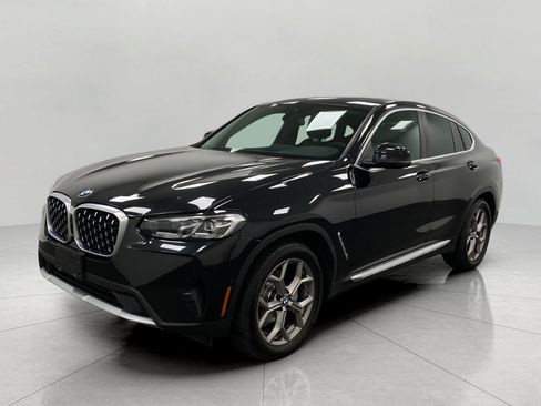Used 2023 BMW X4 xDrive30i w/ Premium Package AWD/4WD image 9
