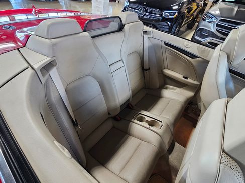 Used 2016 Mercedes-Benz E 400 Cabriolet image 18