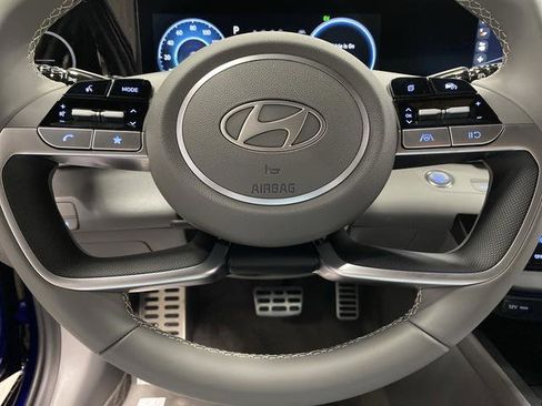 New 2025 Hyundai Elantra SEL image 14