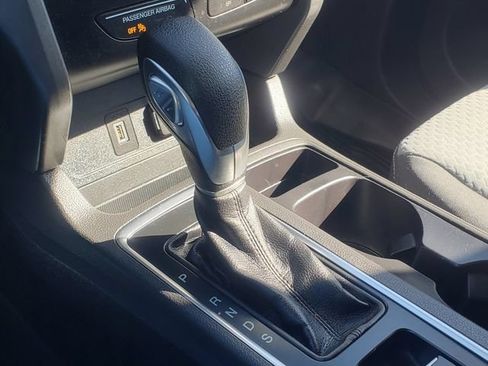 Used 2019 Ford Escape SE AWD/4WD image 25