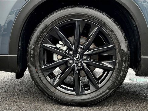 Used 2023 MAZDA CX-9 Carbon Edition image 9