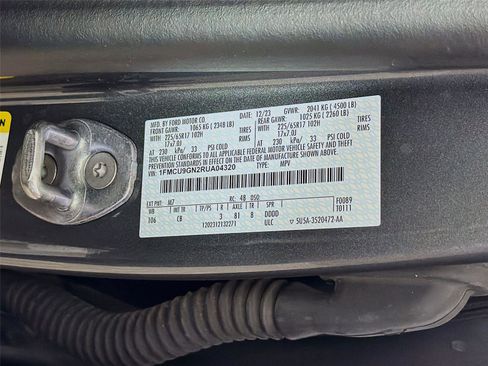 Used 2024 Ford Escape Active image 31