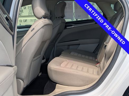Certified 2018 Ford Fusion SE FWD image 13