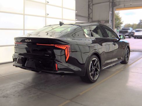 Used 2025 Kia K4 GT-Line Turbo w/ GT-Line Premium Package FWD image 3