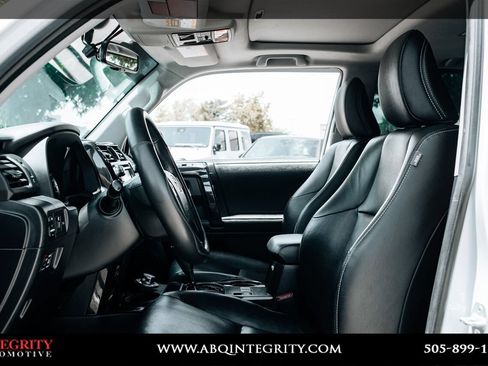 Used 2019 Toyota 4Runner Limited AWD/4WD image 17