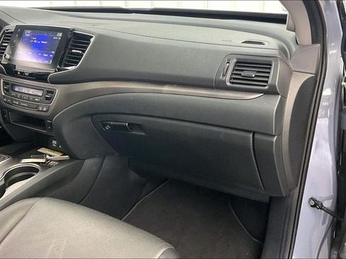 Certified 2023 Honda Ridgeline RTL-E image 18