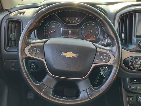 Used 2018 Chevrolet Colorado Z71 image 16