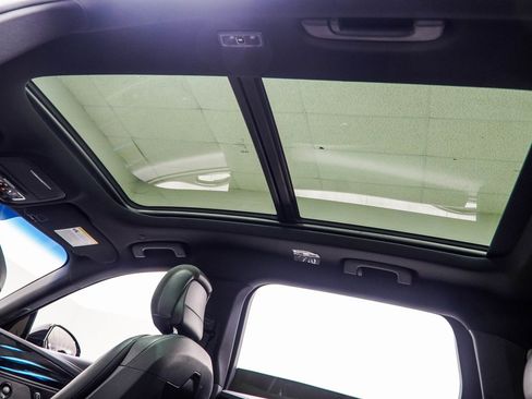 Used 2024 Lincoln Nautilus Reserve w/ Equipment Group 202A image 44