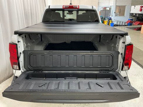 Used 2024 Chevrolet Colorado Trail Boss w/ Technology Package AWD/4WD image 26
