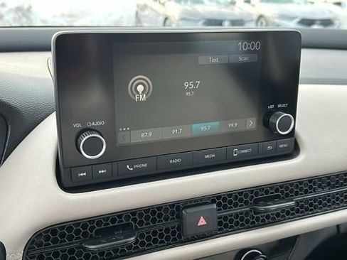 Used 2023 Honda HR-V LX image 14