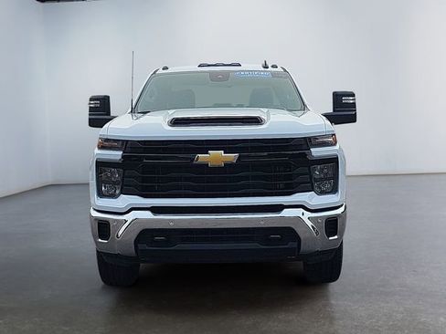 Certified 2025 Chevrolet Silverado 3500 W/T w/ WT Convenience Package image 9