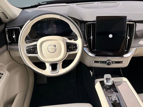 New 2026 Volvo XC90 B6 Ultra w/ Protection Package AWD/4WD image 24