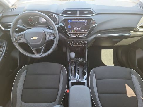 Used 2023 Chevrolet TrailBlazer LT w/ Convenience Package AWD/4WD image 25