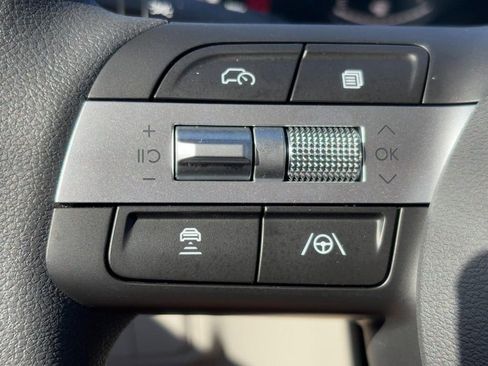 Used 2026 Hyundai Tucson SE AWD/4WD image 12