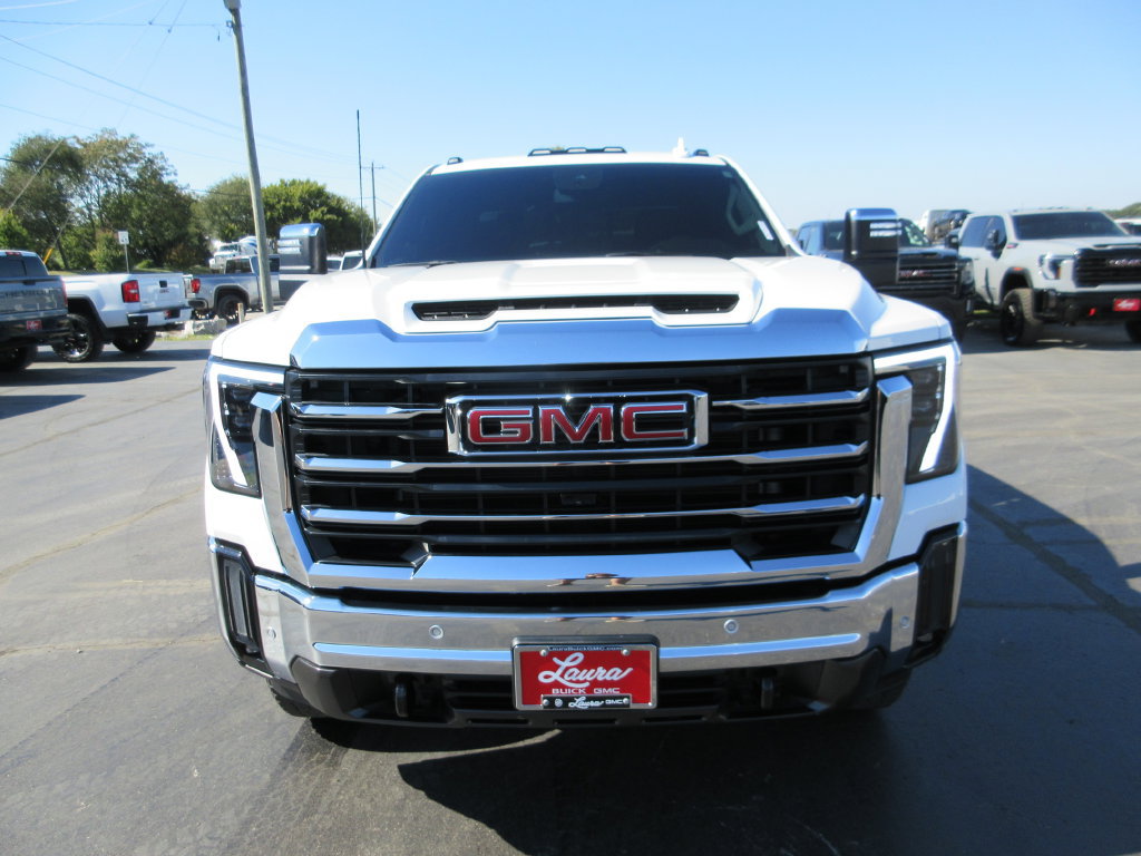 Certified 2025 GMC Sierra 2500 SLT w/ SLT Premium Package AWD/4WD image 14