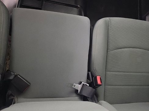 Used 2017 RAM 2500 Tradesman w/ Chrome Appearance Group image 26