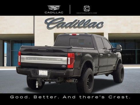 Used 2022 Ford F250 Platinum AWD/4WD image 3