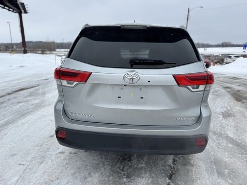 Certified 2019 Toyota Highlander XLE image 15