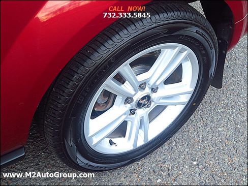 Used 2006 Ford Mustang Premium image 26