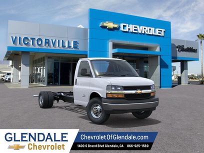 New 2025 Chevrolet Express 3500 w/ Power Convenience Package