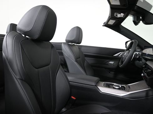 New 2026 BMW 430i xDrive Convertible w/ Premium Package image 40