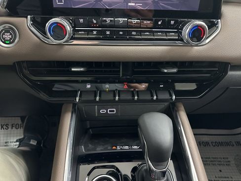 New 2026 GMC Canyon Denali image 41