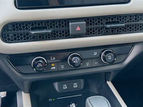New 2026 Honda HR-V LX image 12