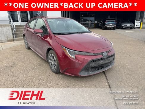 Used 2022 Toyota Corolla LE image 1