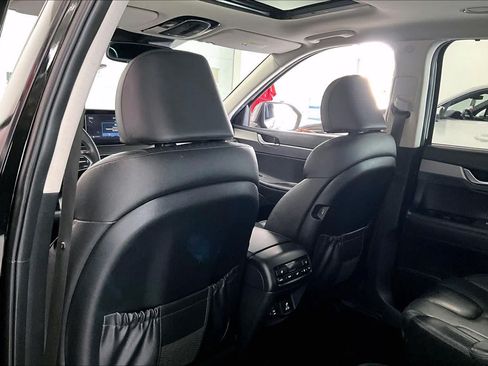 Used 2021 Hyundai Palisade SEL w/ Premium Package AWD/4WD image 10