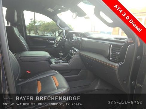 Certified 2023 GMC Sierra 1500 AT4 image 17