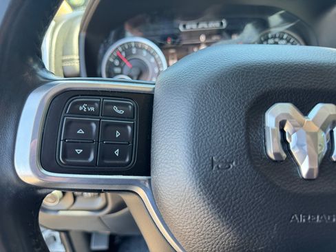 Used 2022 RAM 2500 Laramie AWD/4WD image 16