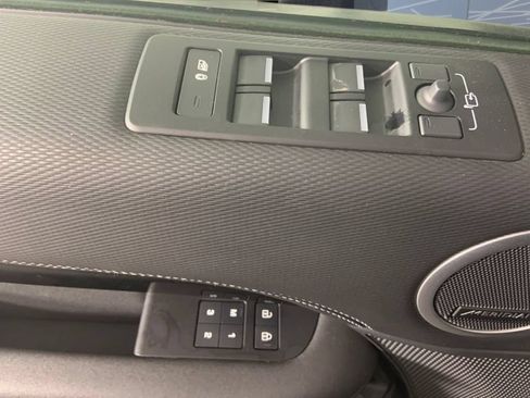 Used 2023 Land Rover Discovery S R-Dynamic AWD/4WD image 30