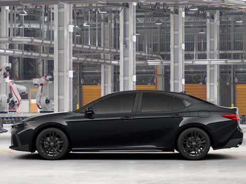 New 2026 Toyota Camry SE w/ Multimedia Upgrade Package FWD image 4
