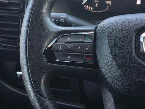 Used 2023 RAM ProMaster 2500 image 31