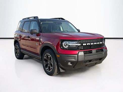 Used 2026 Ford Bronco Sport Outer Banks w/ Outer Banks Tech Package+ AWD/4WD image 3