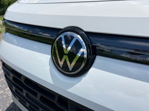 New 2026 Volkswagen Tiguan S FWD image 10