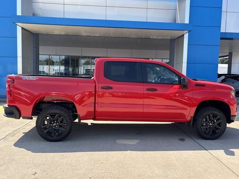 New 2026 Chevrolet Silverado 1500 Custom Trail Boss w/ LPO, Dark Essentials Package AWD/4WD image 2