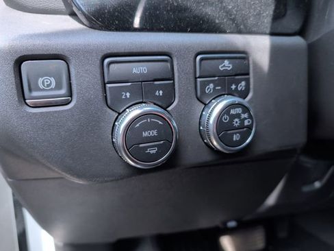 Used 2024 GMC Sierra 1500 Elevation AWD/4WD image 29